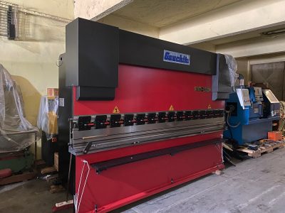 Plegadora Workmac 125  ton x 3200 mm (6 MM) – 1